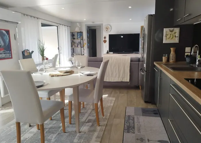 Holiday home Comfortable In Vendee For 6 Guests *